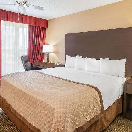 Affordable Suites Of America Detroit-Warren Kültér fotó