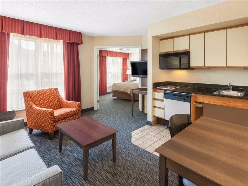 Affordable Suites Of America Detroit-Warren Kültér fotó