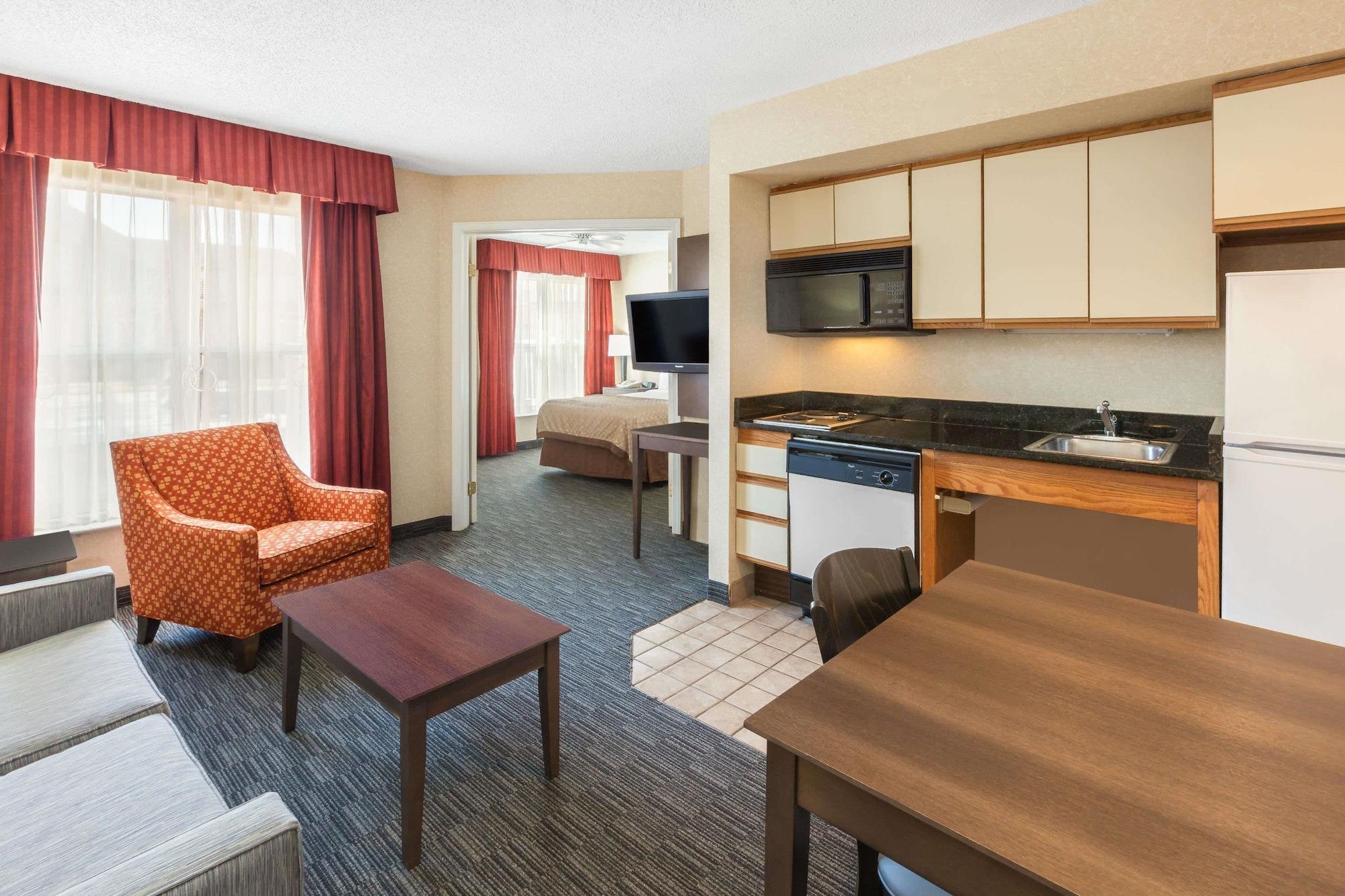 Affordable Suites Of America Detroit-Warren Kültér fotó