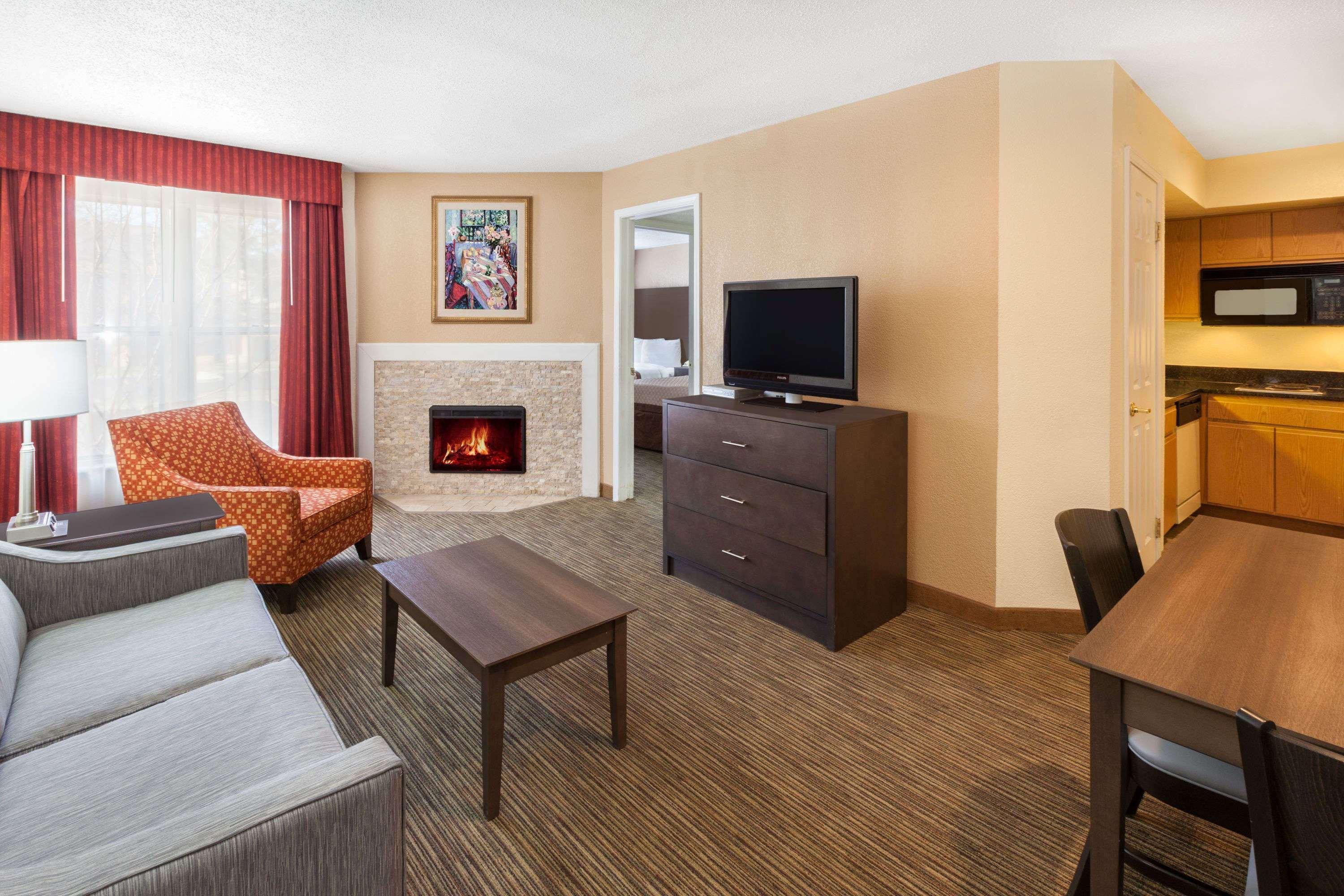 Affordable Suites Of America Detroit-Warren Kültér fotó